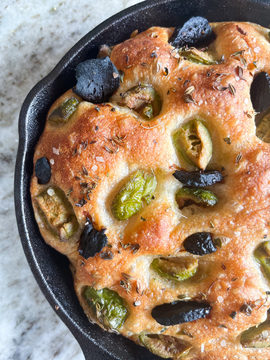 BLACK GARLIC & CASTELVETRANO OLIVE FOCACCIA KXPRMT